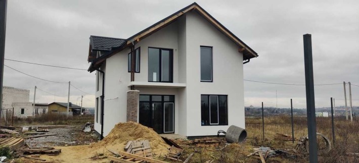 Продаж двоповерхового будинку на Академічному - фото 1