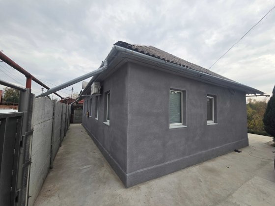 Продам дом  с ремонтом ж/м Парус Днепр