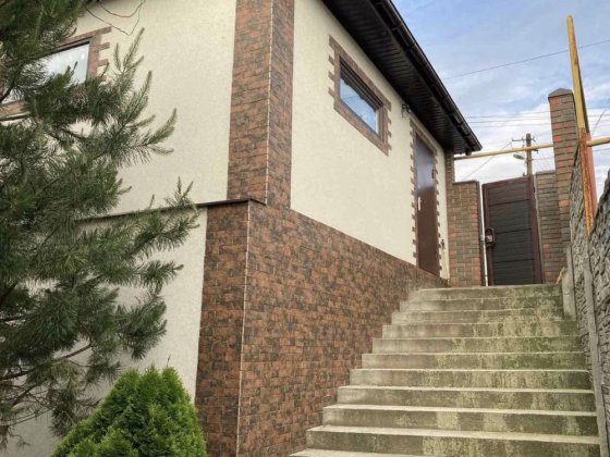 Продам дом центр пр. А. Поля рядом парк Днепр