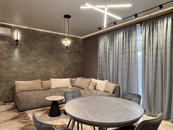 Продається 4-х кімнатний Таунхаус. Закрита територія. Камін Ужгород