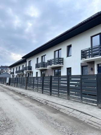 Продаж котеджів р-н Садовий - фото 1