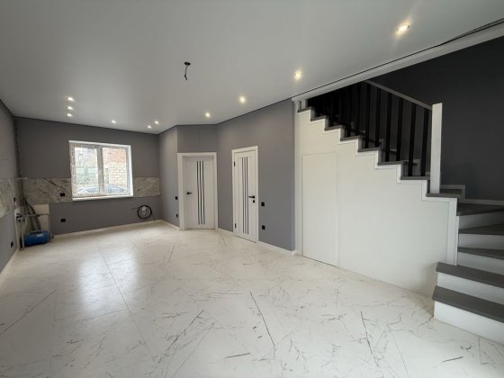 Таунхаус з готовим ремонтом 80м2 ТОП Локація від Забудовника Винница