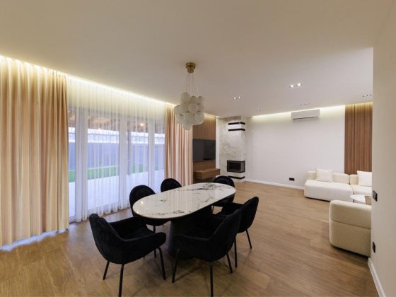 Продаж котеджу у New Village|таунхауси|будинки Ужгород Ужгород