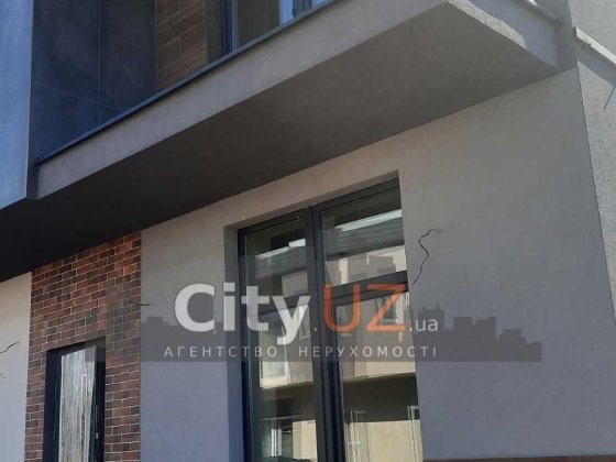 Продаються таунхауси з ремонтом в р-ні Садовий Ужгород