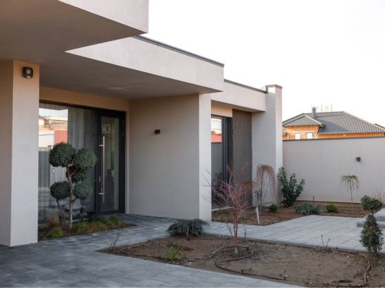 Продаж сучасного будинку преміум-класу Ужгород