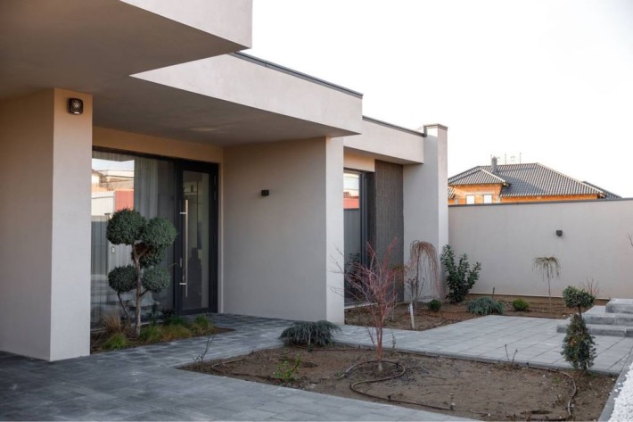 Продаж сучасного будинку преміум-класу - фото 1