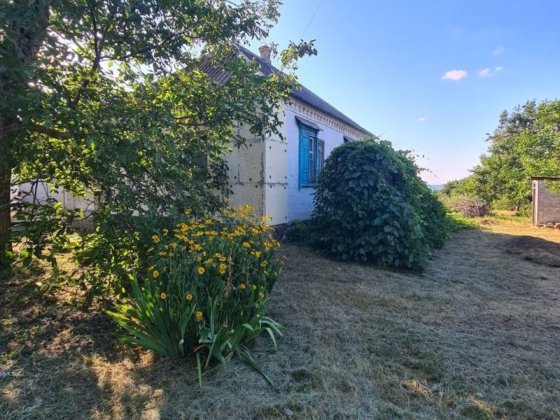 Продам добротный дом в Таромском Днепр