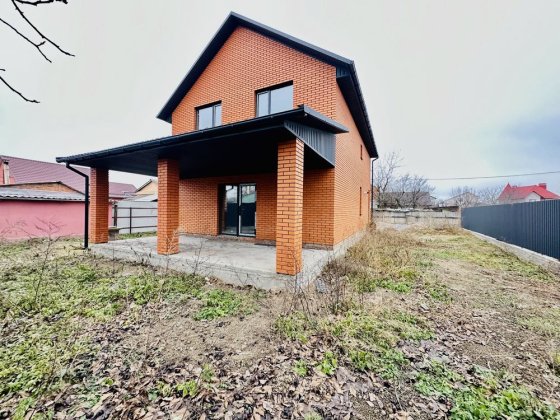 Новий приватний будинок з терасою , кухня-студія + 4 кімнати Винница