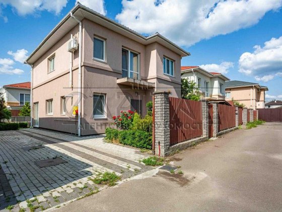 Продажа дома Киев ! Срочно! нужно продать в этом месяце! Киев