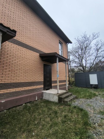 Таунхаус в мальовничому місці - фото 1