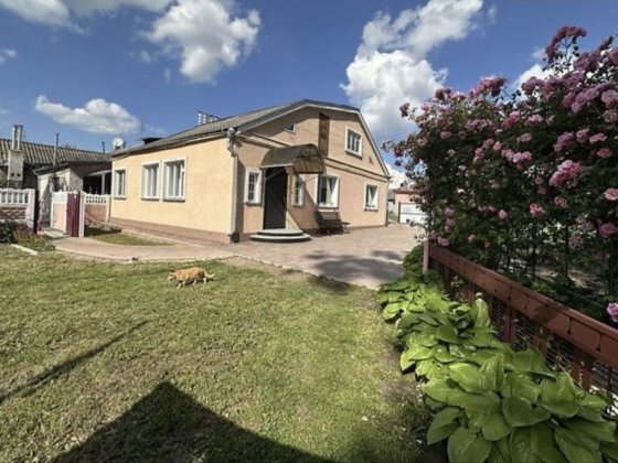 Терміновий продаж частини будинку зі всіма зручностями. Житомир