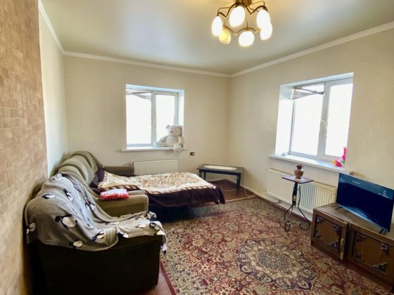 Продається Частина 2 поверх Будинка провул.Мира Житомир