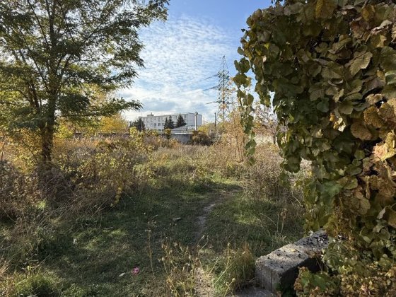 Продажа участка и дома ж/м Солнечный, р-н ул. Любарского.