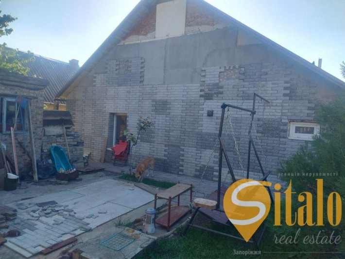 Теплий сімейний будинок з ремонтом, меблями та технікою - фото 1