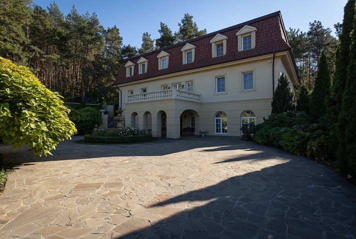 Унікальний будинок в стилі «Версаль» в Києві 600м, сосновий ліс - фото 1