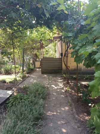 Полдома с отдельным входом - фото 1