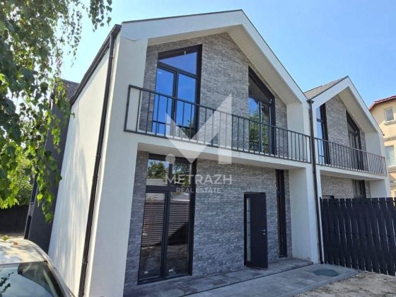 Топ! Продаж будинку 165м на Нивках з проектом бомбосховища Киев