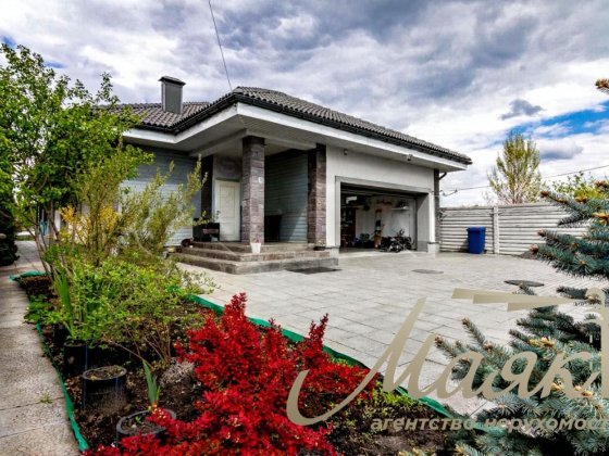 Продажа уютного дома у о. Мартышев  Осокорки  4,5 км от метро Славутич Киев