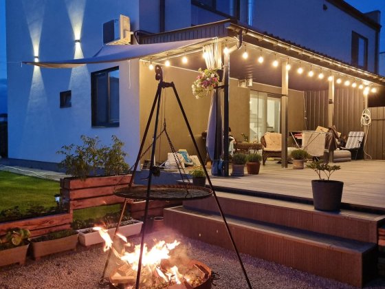 Продам будинок-дуплекс біля Осокору. З підвалом. Власник Київ