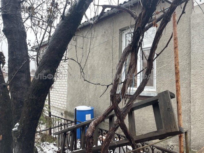 Продається частина 2 поверхового будинку, Голосіївський район. - фото 1