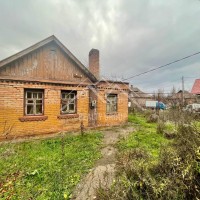 Продаж будинку з гаражем у ЦМ районі (карнаватка) Кривий Ріг