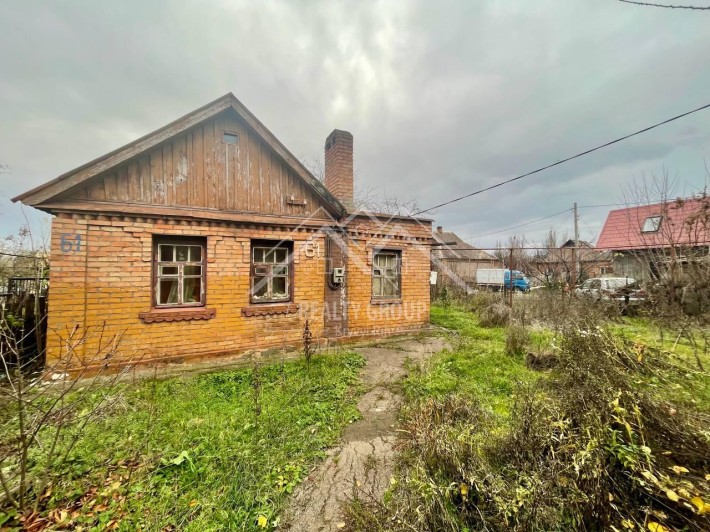 Продаж будинку з гаражем у ЦМ районі (карнаватка) - фото 1