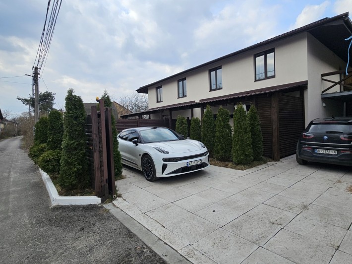 Два таунхауса в клубном доме 200 м2. - фото 1