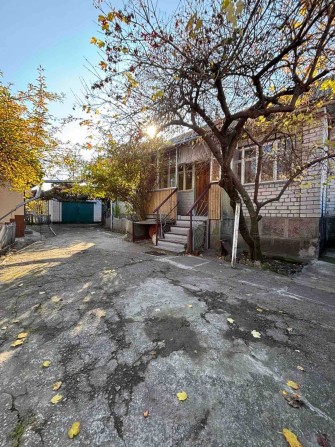 Продам частину будинку (76кв.м)/ вул. П. Полуботка/земля приватизована - фото 1