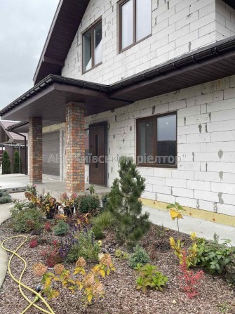 Продаж 2 пов. будинка Бортничі, вул. Левадна - фото 1