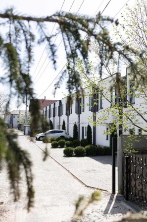 Продаж Таунхаус Осокорки
Київ, Дарницький район, пр-т Лісовий, 1 - фото 1