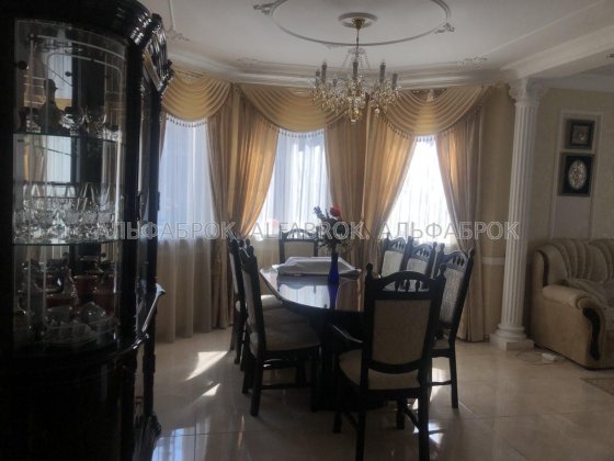 продаж 2 поверхового будинку на Нивках Киев