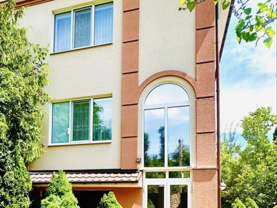 Тиха розкіш! Будинок з сауною, басейном та власним берегом, ліс поряд Вінниця