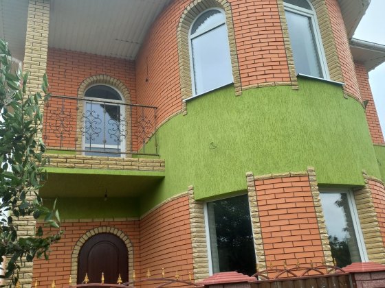 Продам  2 новеньких будинка на одній ділянці  Барське шосе Винница