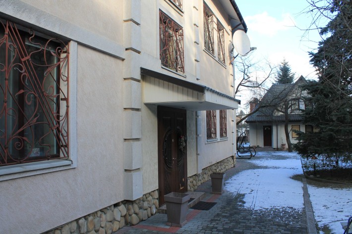 Продаж будинку та земельної ділянки - фото 1