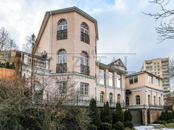 Терміново Продаж будинок  офіс в Царському Селі Ботанічного саду Киев