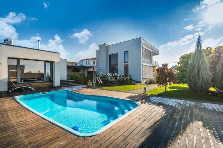 Продаж автономного будинку Київ 7к 300м2 Дарницький Осокорки - фото 1