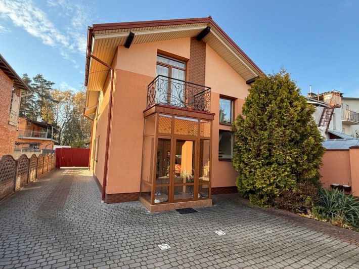 Продаж будинку Левандівка  поруч з озером та парком - фото 1