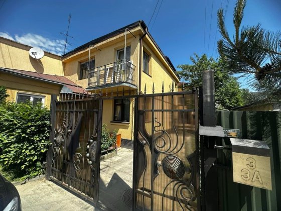 Продаж будинку вул Папоротна Львів