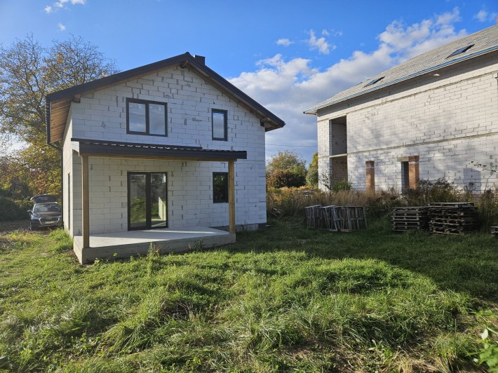 Продаж будинок м. Львів, Шевченківський р- н, вул. Брюховицька - фото 1