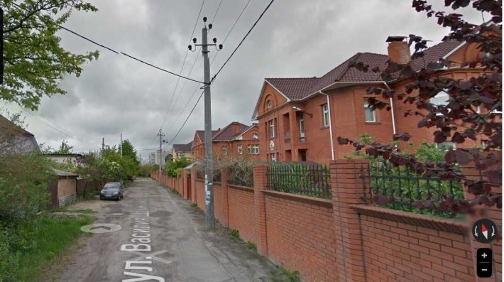 Будинок Дом Троєщина Деснянський р-н Києва 491,3 м2 10соток 100%жилий - фото 1