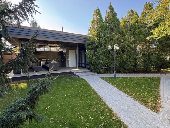 Продаж будинку біля парку Перемоги в м. Кропивницький Кропивницкий