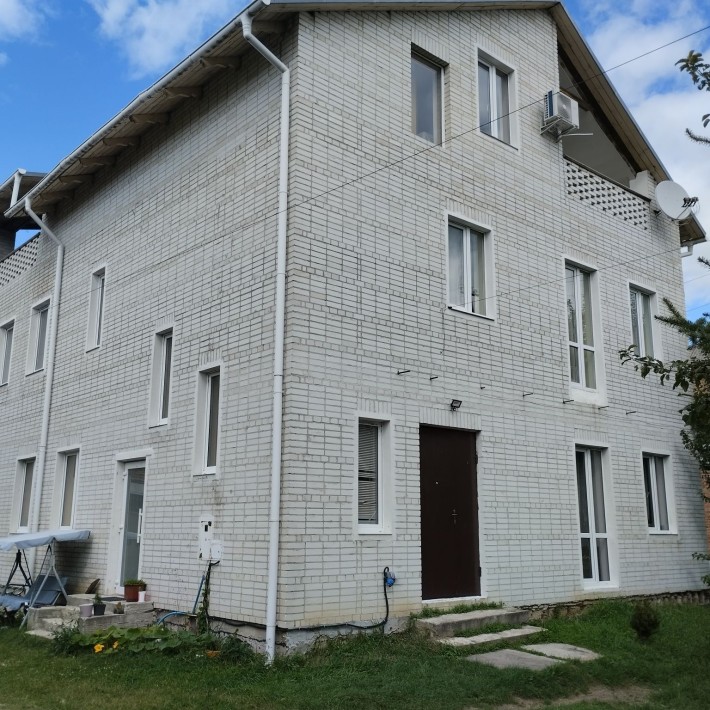 Будинок, Винники, три окремих входи.,396м.кв. - фото 1