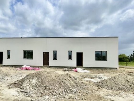 Продам одноповерховий таунхаус 90кв.м., 2,5 сотки, 2 кім., Yakushuntsi Винница