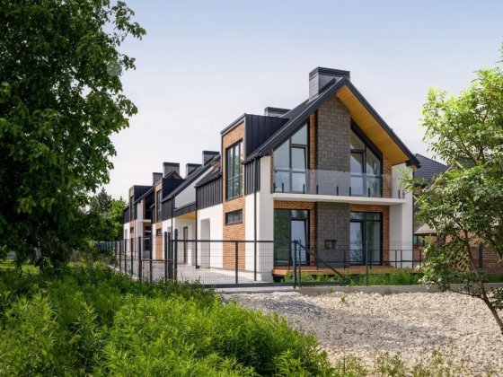 Продаж стильного 2 поверхового будинку по вул. Тракт Глинянський. Львів