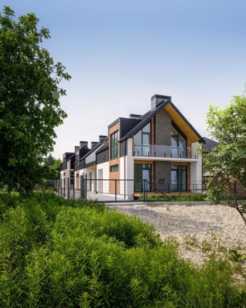 Продаж стильного 2 поверхового будинку по вул. Тракт Глинянський. - фото 1