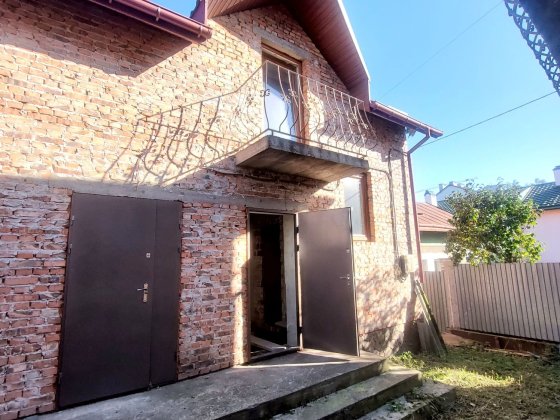 Продаж Особняк вул Бальзака кут Липинського Львов