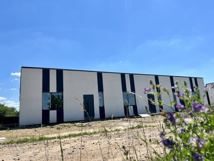 Таунхаус 70 кв.м., 2 кімнати, 2 сотки, поруч ліс - фото 1