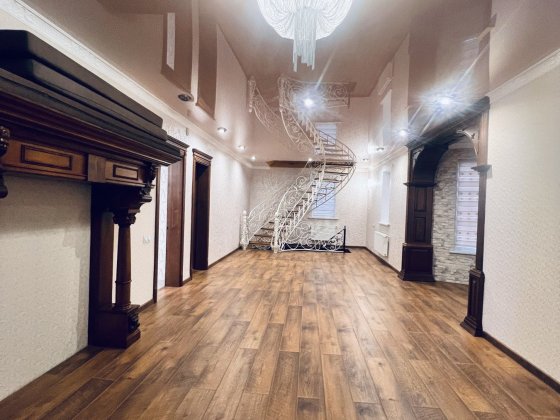 Продається шикарний будинок Н. Балашівка Кропивницкий