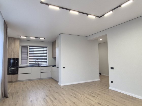 Будинок з ремонтом, без комісії! 100м2, 3 спальні, 5 с,! Благоустрій! Винница