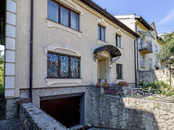 Продаж VIP - будинку, вулиця Цегельського бічна Чупринки Львов